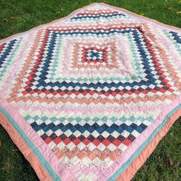 Vintage Handmade Quilt Trip Around the World Full - Picture 7 of 7